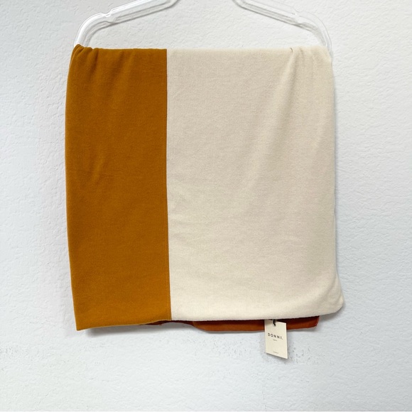 DONNI Blanket Scarf Color Block Autumn NWT - Picture 3 of 5